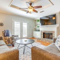 Mobile Townhome Near University of South Alabama!，位于莫比尔Mobile Regional Airport - MOB附近的酒店