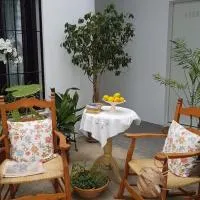 Alojamiento Las Palmeras，位于Navas del Selpillar的酒店