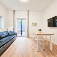 RAJ Living - 4 Zimmer Wohnung mit Terrasse，位于杜伊斯堡Alt-Hamborn的酒店