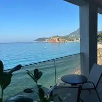 Hotel Sutomore，位于苏托莫雷的酒店
