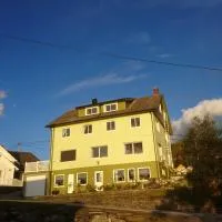 Hardanger Rom & Harmonium "The Green B&B"，位于Herand的酒店