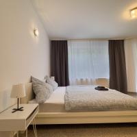 110qm - 4 Zimmer - privat Parkplatz - zentral - Balkon - MalliBase Apartments，位于卡塞尔Wesertor的酒店