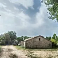 Maison sur le causse du Quercy Lot 46，位于Cremps的酒店