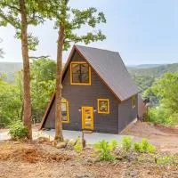 A-Frame Hardy Cabin w/ Spring River Views!，位于Hardy的酒店