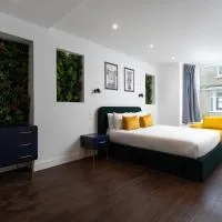 Room 1, Hotel style double bedroom in Marazion,位于马拉扎恩的酒店