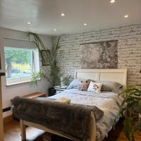 Cosy double bedroom Chichester，位于Lavant古德伍德机场 - QUG附近的酒店