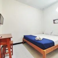 Happy Syariah Hotel near Jombor Mitra RedDoorz，位于斯勒曼的酒店