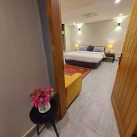 Serenity Suite - F-8 Islamabad，位于伊斯兰堡F-8区的酒店