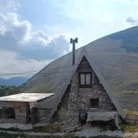 Etno Koliba - Bed & Breakfast，位于Gornji Lukomir的酒店