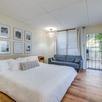 Honolulu Vacation Rental: Walk to Beaches，位于檀香山的酒店