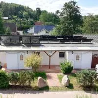 Ferienhaus in Zislow am Plauer See, Doppelbungalow，位于Zislow的酒店