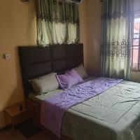 Flat In Asaba Airport，位于OkpanamAsaba International Airport - ABB附近的酒店