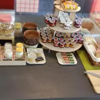 BonAbri Vacances - Chambres d'hôtes,位于Chazelles的酒店