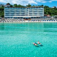 Ammon Zeus Luxury Beach Hotel，位于卡利塞亚-豪客迪克斯的酒店