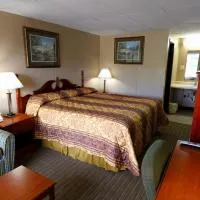 Economy Inn，位于Rogersville的酒店