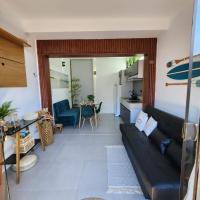 Apartamento encantador, beira-mar!，位于萨尔瓦多Jaguaribe的酒店