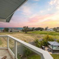 Coastal Dream - 2 Blocks to ocean steps to beach coastal trail BBQ，位于半月湾的酒店