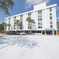 B&B Hotel Miami Airport，位于迈阿密迈阿密国际机场 - MIA附近的酒店