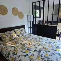 Loft de jardin le 8，位于Locminé的酒店