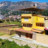 Casa Alojamiento Tocllaraju，位于TaricaComandante FAP Germán Arias Graziani Airport - ATA附近的酒店