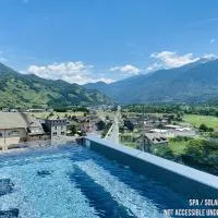 Wine Hotel San Carlo - Boutique Hotel & SPA - Ristorante，位于Chiuro的酒店