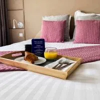 Best Western L'Aquarium Arras Nord，位于弗雷讷勒蒙托邦的酒店