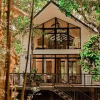 Kaliraya Surf Kamp by Eco Hotels，位于Cavinti的酒店