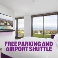 YOTEL Geneva Lake,位于Founex的酒店