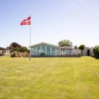 Strandhuset.，位于Asperup的酒店