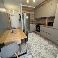 Apartament Sky House，位于基希讷乌的酒店