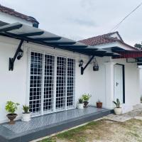 Golf Avenue Homestay Kota Bharu，位于Pengkalan Cepa苏丹依斯迈路佩特拉机场 - KBR附近的酒店