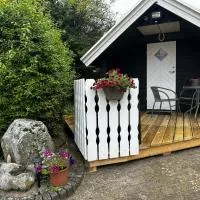 Stunning Romantic Cabin close to Baltic see，位于Idestrup的酒店