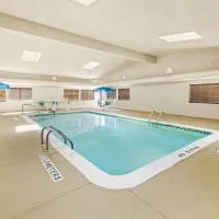 枫叶城市贝斯特韦斯特酒店，位于Hornell的酒店