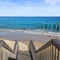Vintage Vista By Wine Coast Holidays，位于Port Willunga的酒店