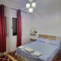 Airport Apartment - Fully Equipped & Air Conditioned, Close to Airport，位于Oulad el HajMoulay Ali Cherif Airport - ERH附近的酒店