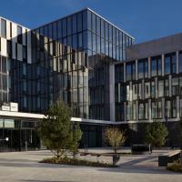 Holiday Inn - the niu, Hub Dusseldorf Messe, an IHG Hotel，位于杜塞尔多夫莫森布罗伊克的酒店