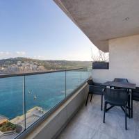 Waterfront 3BR home, with private balcony in Xemxija by 360 Estates，位于圣保罗湾城的酒店
