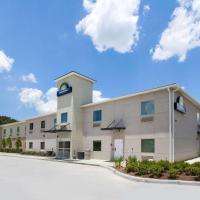 Days Inn by Wyndham Baton Rouge Airport，位于巴吞鲁日巴吞鲁日大都会机场 - BTR附近的酒店