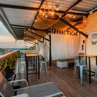 Hotel Quinto Nivel，位于圣何塞德尔瓜维亚雷San Jose Del Gua - SJE附近的酒店