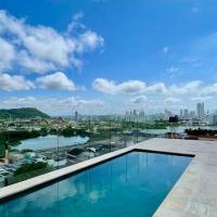 Pool & Rooftop! Steps to the old city and Getsemany，位于卡塔赫纳La Matuna的酒店