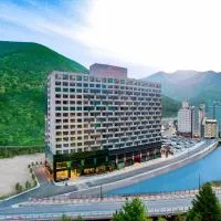 Jeongseon JS GRAND PALACE Hotel，位于旌善的酒店