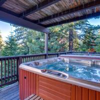 Game Rooms, Sauna and Decks South Lake Tahoe Home，位于南太浩湖Lake Tahoe - TVL附近的酒店