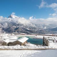 Chalet Alpen Valley, Mont-Blanc，位于孔布卢的酒店