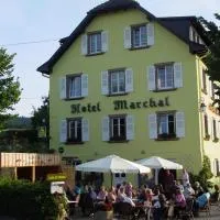 Hôtel Marchal，位于勒奥瓦尔德的酒店