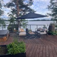 Large house with private beach near Jyväskylä，位于Jyväskylän Maalaiskunta韦斯屈莱机场 - JYV附近的酒店