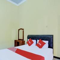 OYO 92387 Ratu Homestay Syariah，位于外南梦Banyuwangi的酒店