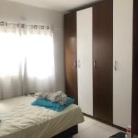 Casa compartilhada，位于São Gonçalo do Amarante圣贡卡罗阿玛兰特国际机场 - NAT附近的酒店