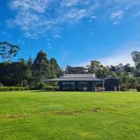 Dragonfly Barn - Kerikeri，位于凯里凯里岛屿湾机场 - KKE附近的酒店