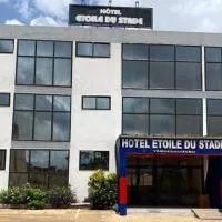 Hotel Etoile Du Stade，位于亚穆苏克罗的酒店