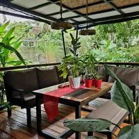 Brookfarm Cottage，位于Irosin的酒店